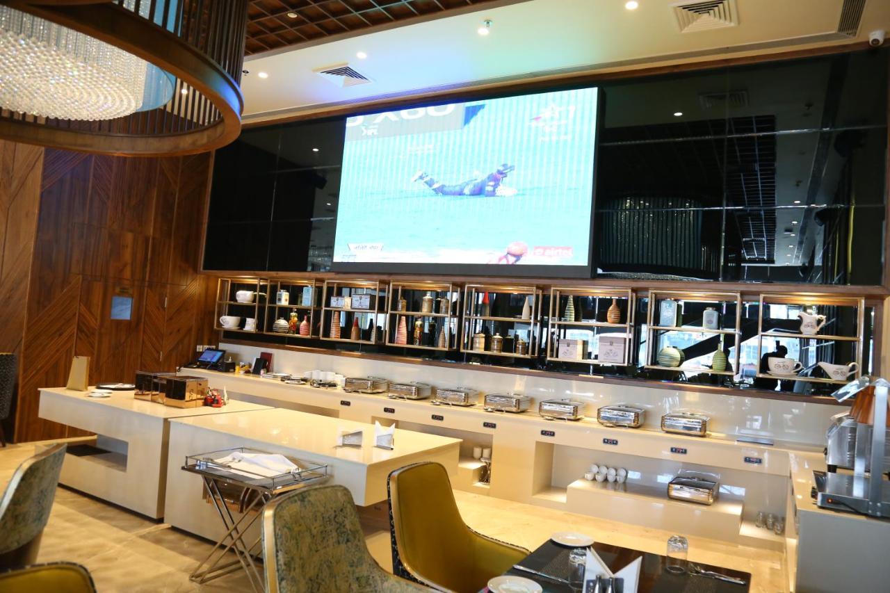 Dreamz Inn & Suites Zirakpur Ngoại thất bức ảnh